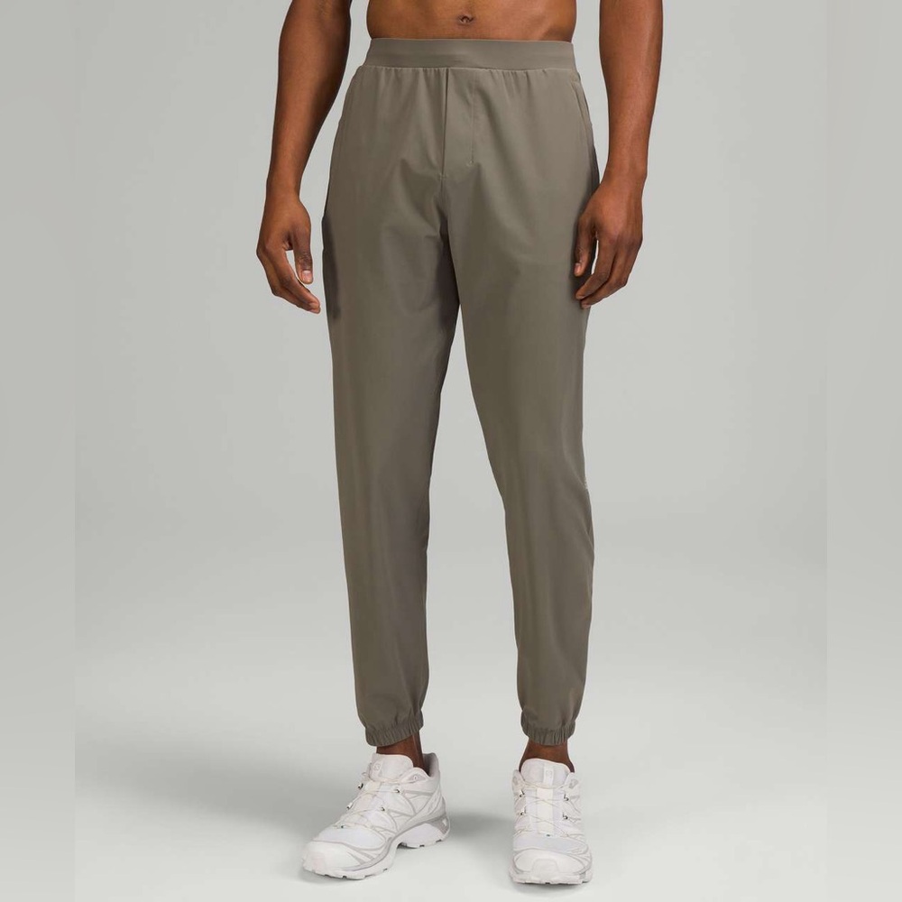Lululemon Surge Joggers Medium - Color ROVER